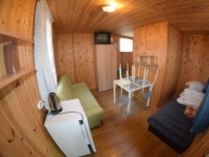 ROOM IN CAMPING HOUSE FOR 2 PERSONS WITH SINK